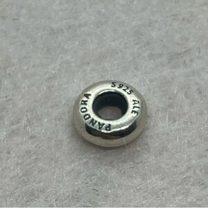 Pandora 925 Sterling Classic Shine Tiny Stopper Open Bangle Charm